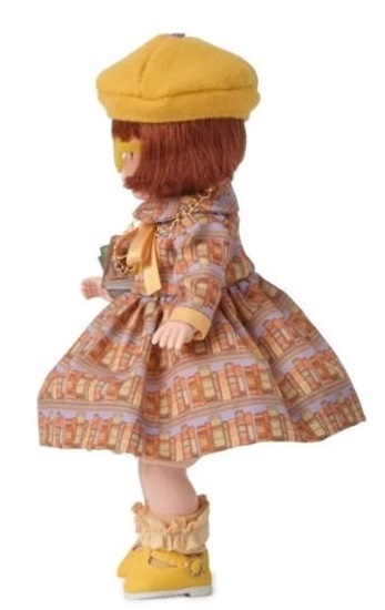 Picture of "Library Chic" - Americana Collection - 8-inch Wendy