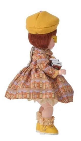 Picture of "Library Chic" - Americana Collection - 8-inch Wendy